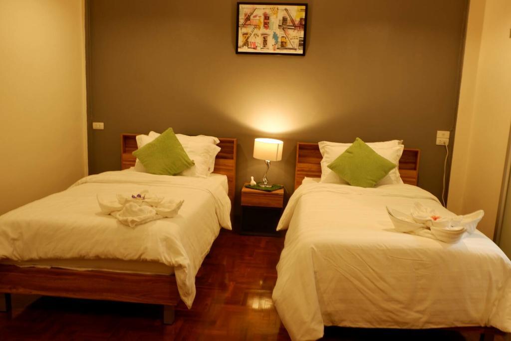 Serene Hostel Nimman Chiang Mai Esterno foto